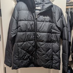 Columbia Women's Black Puffer Jacket